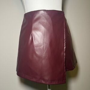 Women's Burgundy Faux Leather Skort